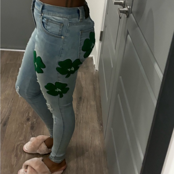 Filthy Wealth Clover Jeans - Picture 2 of 8